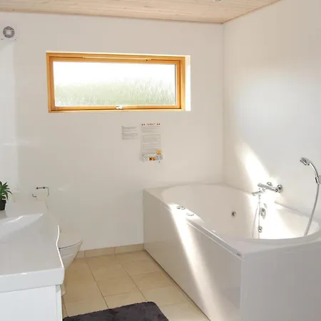 Gorgeous In With House Sea View Stubbekobing